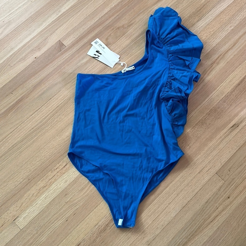NWT Zara One Shoulder Ruffle Bodysuit Blue Large
